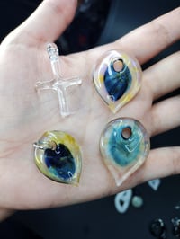 RANDOM PENDANTS 2