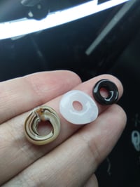 Image 2 of GLASS SPACERS PACK 1