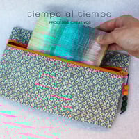 Image 2 of Estuche verde y naranja
