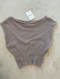 Image 3 of knitted top Luna in dust pink