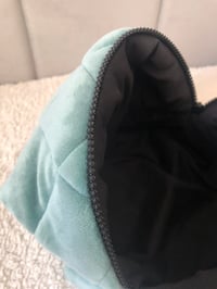 Image 7 of Kosmetyczka Welur Pikowana SAGE/SZAŁWIA