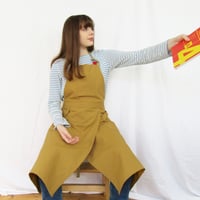 Image 9 of Split Leg Tie Apron for Potters & Makers with 3 Pockets. Dusty Green. No14:3 