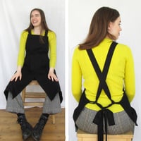 Image 9 of Ultimate Makers Apron - Split Leg, Adjustable Crossback, Cargo Pockets, Tough Canvas. Green No23