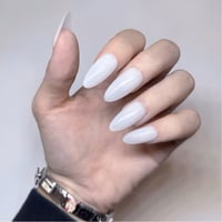 Image 2 of Priklijuojami nagai - Almond Cream (Vidutinio ilgio)