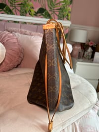 Image 9 of Louis Vuitton Monogram Neverfull GM