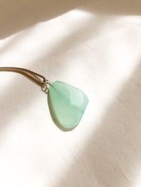 Image 3 of COLGANTE SIRENA - CALCEDONIA 