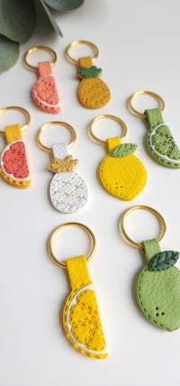 Image 3 of Elegant Pineapple Keychain 