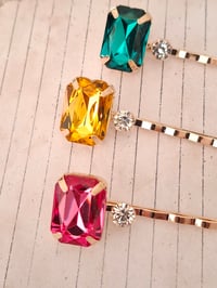 Image 3 of Fun and Colorful Gems Bobby Pins Set of 3
