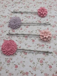Image 1 of Pink Bouquet Bobby Pins set of 4