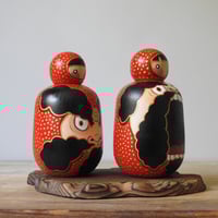 Image 2 of A & Un Daruma Girls