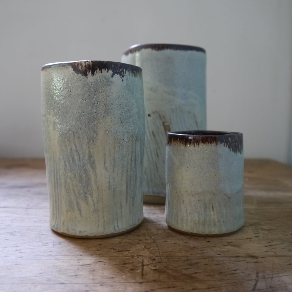 Image of Squared carved vases 