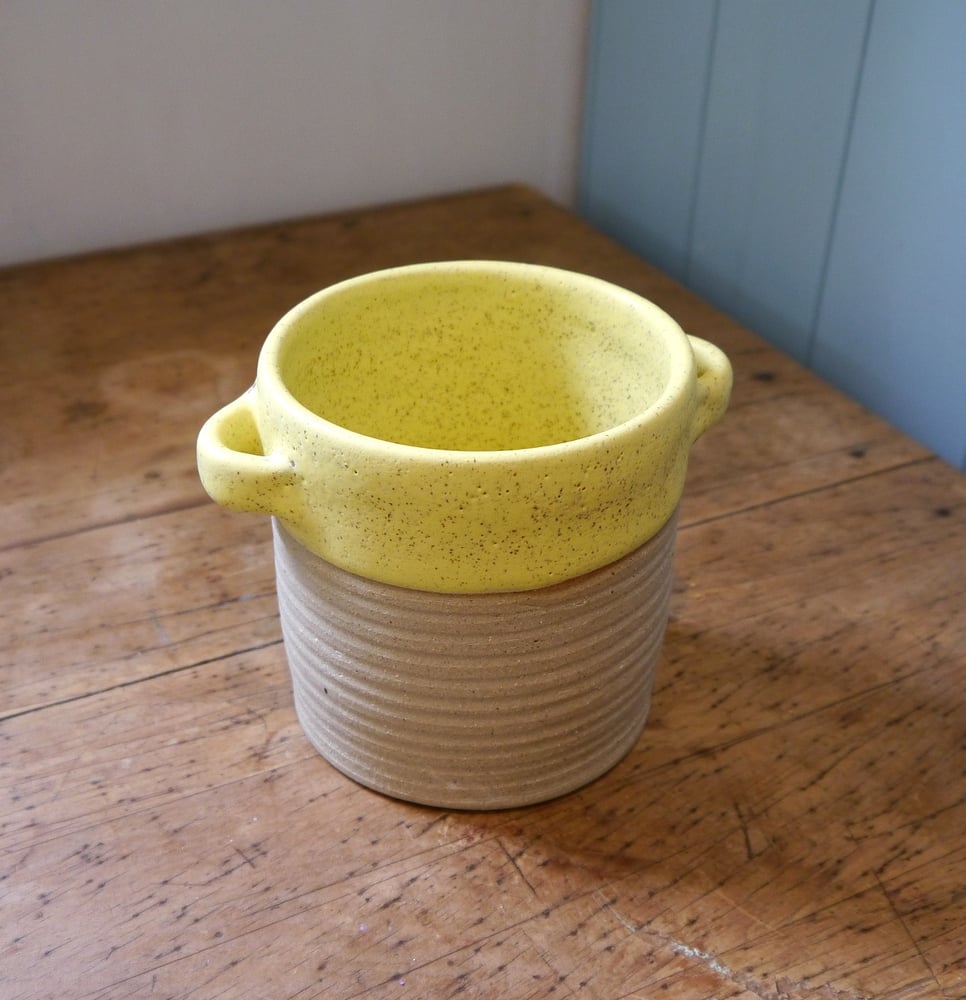 Image of Utensil holder in custard yellow