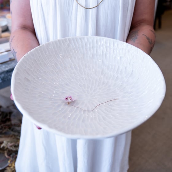 Image of -Plat "SENMAIDA" sgraffité écorce