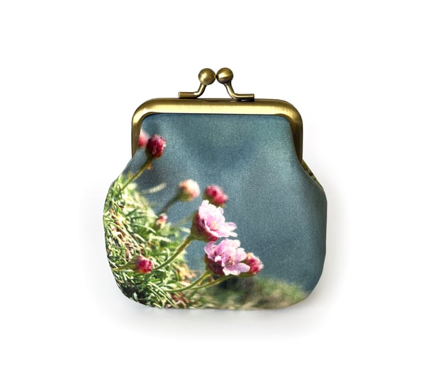 Image of Thrift sea pinks, velvet kisslock coin purse