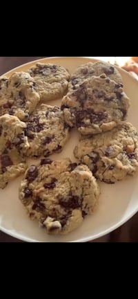 Image 1 of Chocolate Chip Cookies (Six Pack)