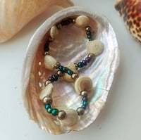 Image 2 of Pearly Seashell Bracelet