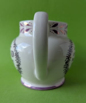 Love and be Happy jug