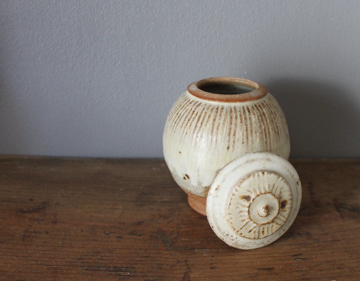 Image of A fresh Lidded Caddy