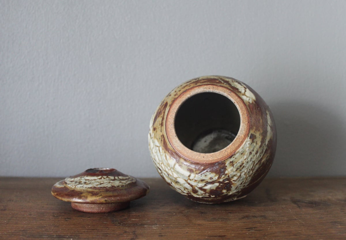 Image of Crackle slip and ash glazed Caddy