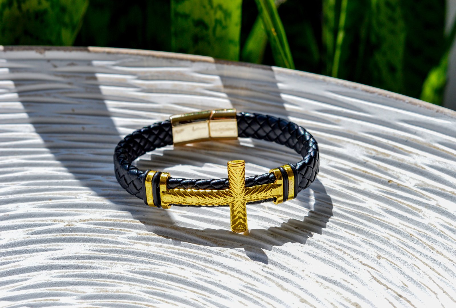 Golden Cross bracelet | VAMBI Co.