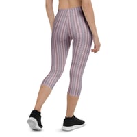 Image 7 of Pink Poppy Petals Capri Leggings