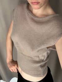 Image 7 of knitted top Luna in dust pink