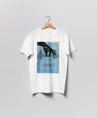 Image 1 of "Hagyd békén a szabadságot" póló - kék minta