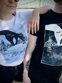 Image 4 of "Hagyd békén a szabadságot" póló - kék minta