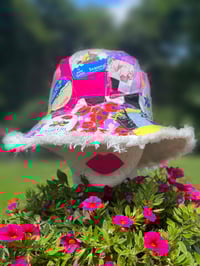 Image 1 of "Beach Drifter" sun hat