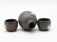 Image 3 of Beetle Sake Set