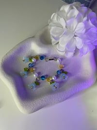 Image 5 of Flower Beaded Bracelet Collection
