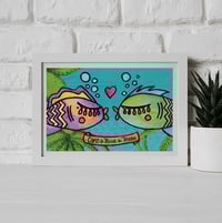 Image 2 of "Como la trucha al trucho"