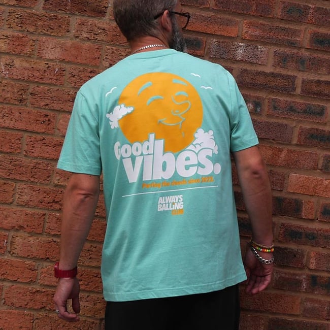 Good Vibes tee (aqua)