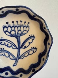 Image 3 of Small folk flower trinket dish