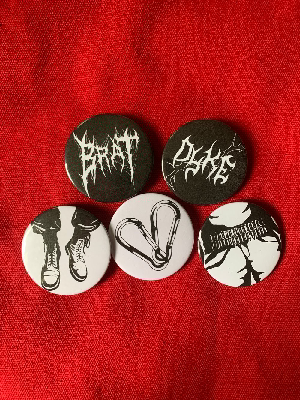 Leatherdyke Badge pack 