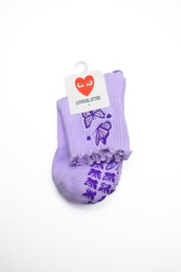 Image 2 of Butterfly pilates socks/ grip/ lavender / embroidery / purple 