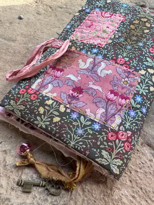 Image of Textil book Black Fores