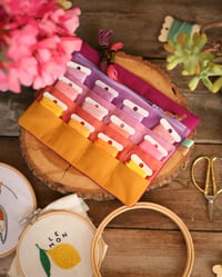 Image 1 of Trousse de Broderie Add'on "Dômyoji" arc cen ciel