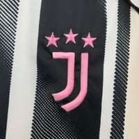Image 4 of Juventus 25/26 Home Jersey