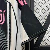 Image 5 of Juventus 25/26 Home Jersey