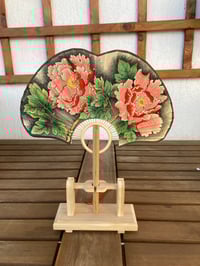 Image 2 of Ginkgo leaf Japanese fan