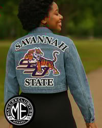 SAVANNAH STATE CROPPED DENIM JACKET 