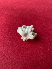 Image 2 of RING 06
