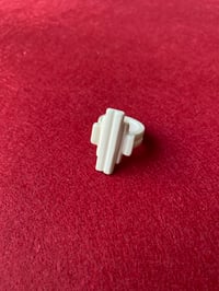 Image 1 of RING 07