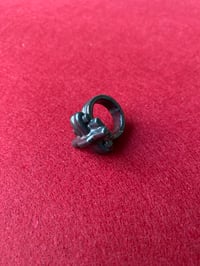Image 2 of RING 08