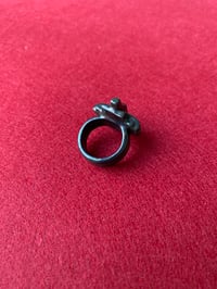 Image 3 of RING 08