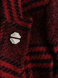 Image 5 of BROOCH 02