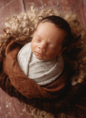 Image of THAT'S A WRAP - NEWBORN WRAPPED MINI