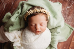 Image of THAT'S A WRAP - NEWBORN WRAPPED MINI