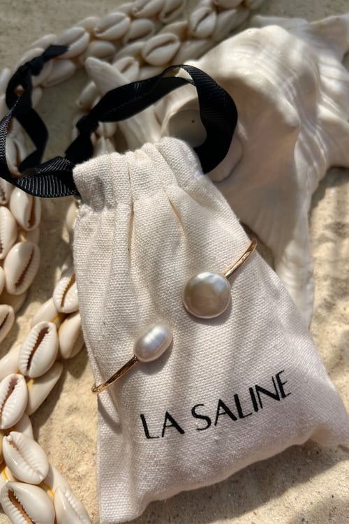 Image of TOI & MOI HINA